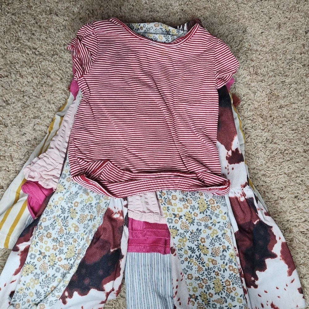 1 Box of 19 Toddler Girls Size 2T‎ Items Mixed
